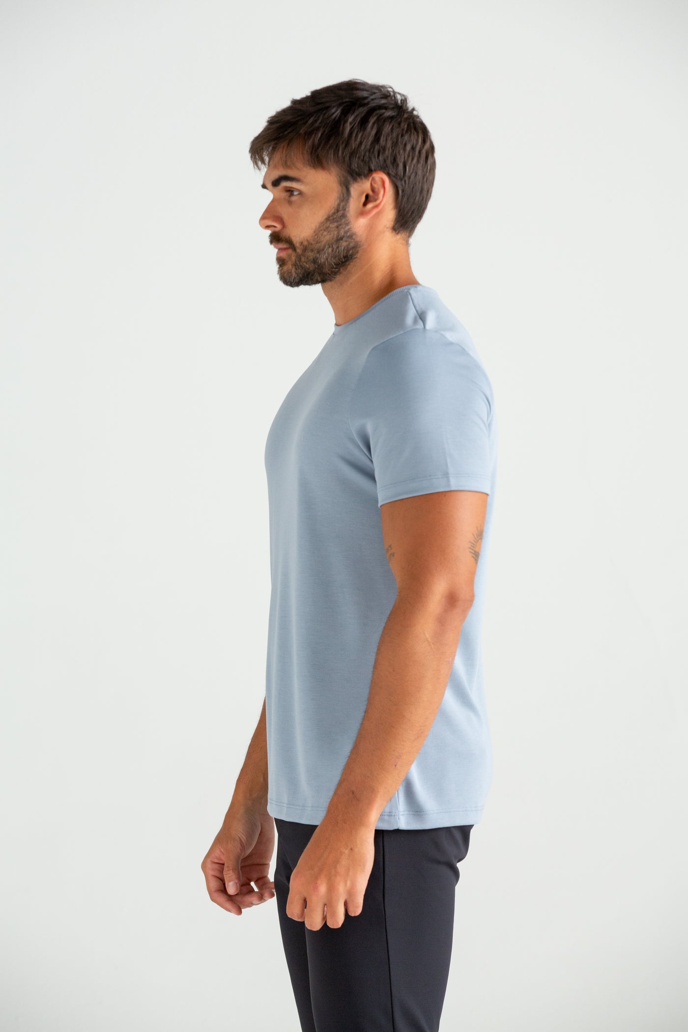 Camiseta Tec Basic 2.0 - Summer 25